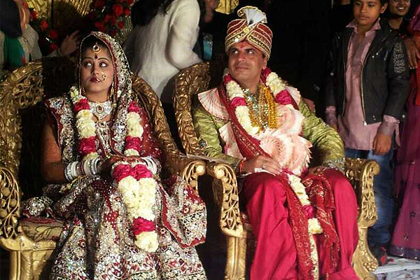 Manish Arora with his wife