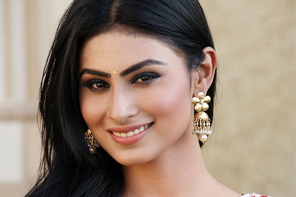 Mouni Roy