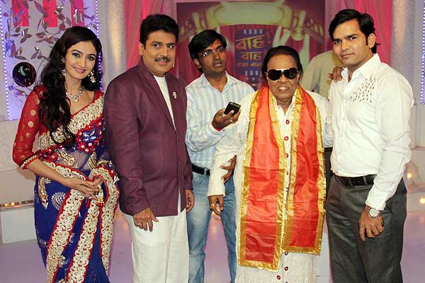 Neha Mehta, Shailesh Lodha and Lyricist & Music Director Ravindra Jain