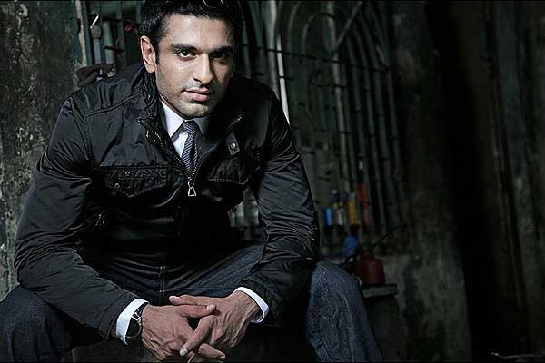 Eijaz Khan