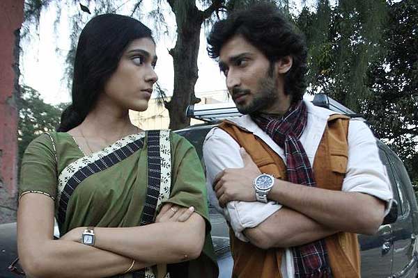 Aakanksha Singh and Kunal Karan Kapoor