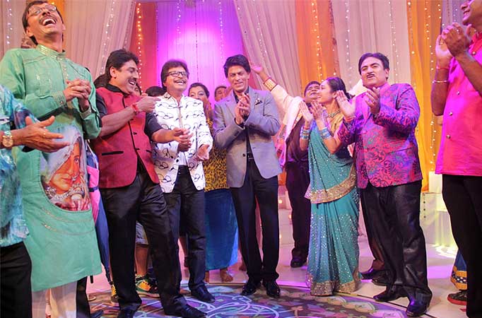 Shah Rukh Khan and Rohit Shetty celebrate 5 years of Taarak Mehta