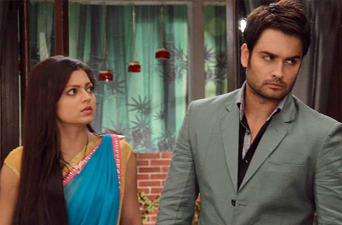 Drashti Dhami and Vivian Dsena