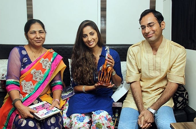 Ahmedabad resident Abhilash Khatri No.1 fan of Sangeeta Ghosh