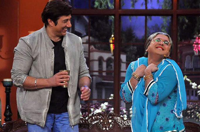 Sunny Deol with Daadi on Comedy Nights With Kapil