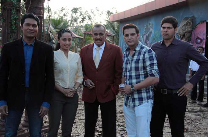 Jimmy Shergill promotes his film Darr@ the Mall on Sony TV