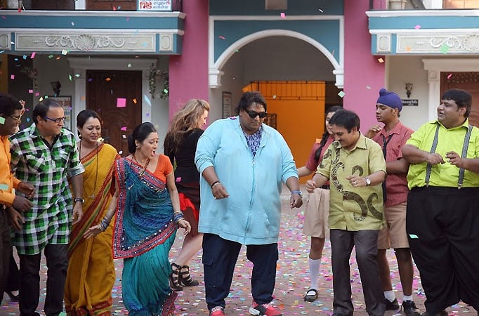 Ganesh Acharya promotes Hey Bro in Taarak Mehta