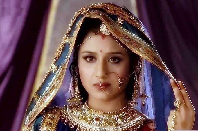 5 hairstyles Jodha of 'Jodha Akbar' should try!