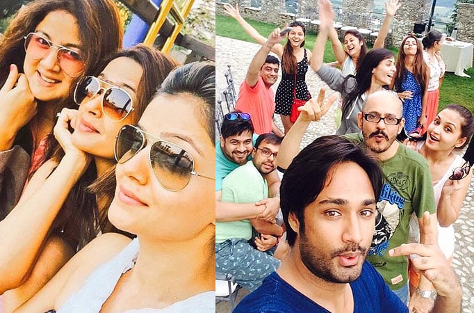 Rubina, Surveen, Sharad, Kirti, Hussain and Tina on a 'Travel Spree'