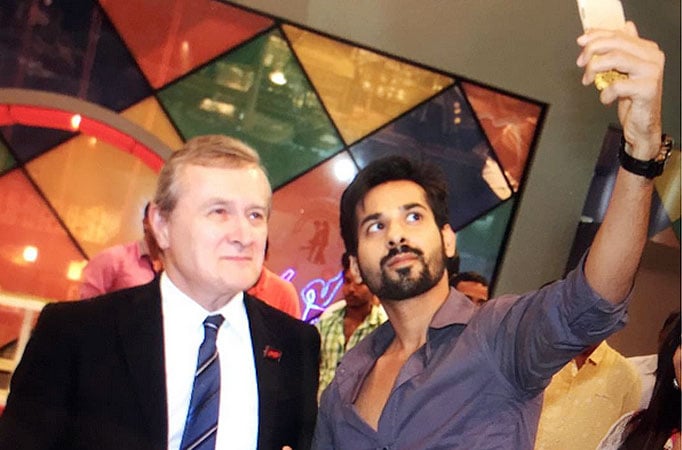 Kunal Verma with deputy Prime Minister of Poland, Piotr Gli?ski