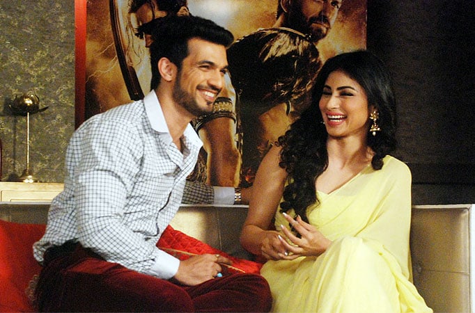 Arjun Bijlani and Mouni Roy