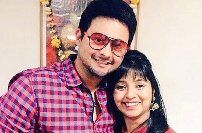 Swwapnil Joshi with his wife Leena