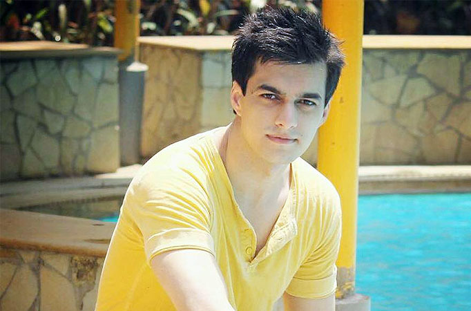 Mohsin Khan 