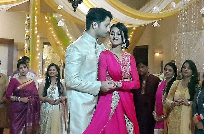 5 looks that Dev-Sonakshi can sport at their wedding