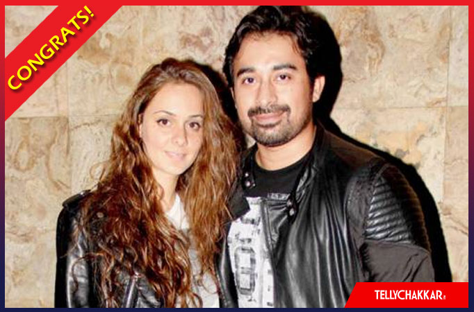 Rannvijay Singha with his wife