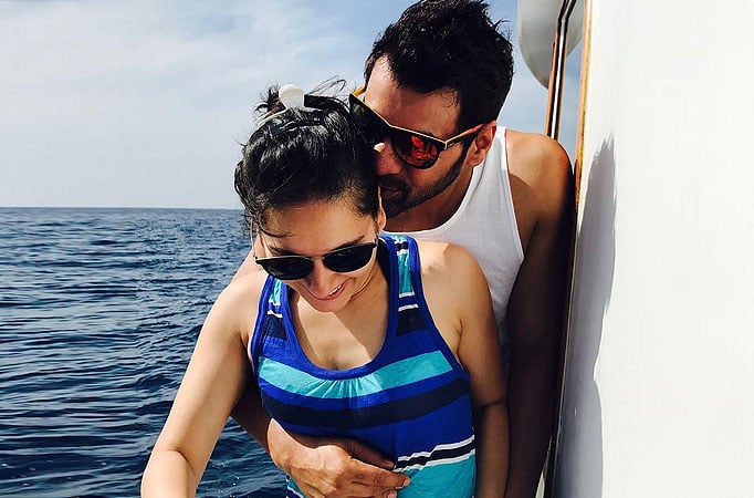 Shabir and Kanchi’s ROMANTIC trip to Maldives