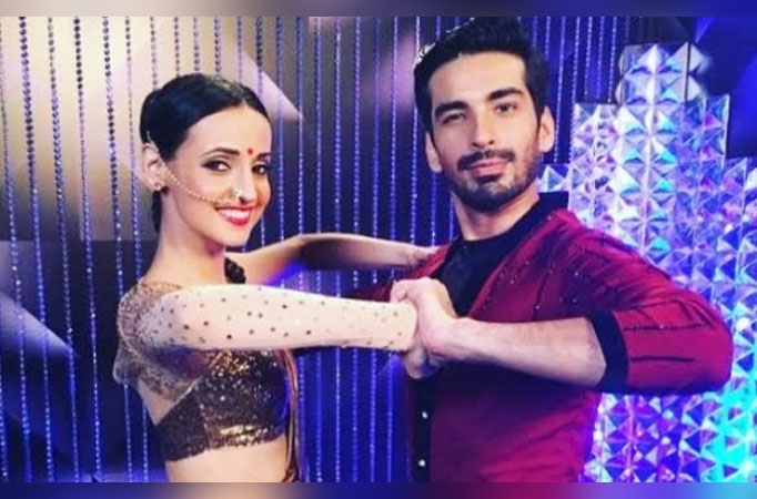 Mohit & Sanaya