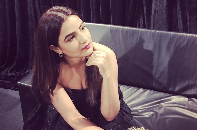 Rapid fire with Jasmin Bhasin Rapid fire with Jasmin Bhasin