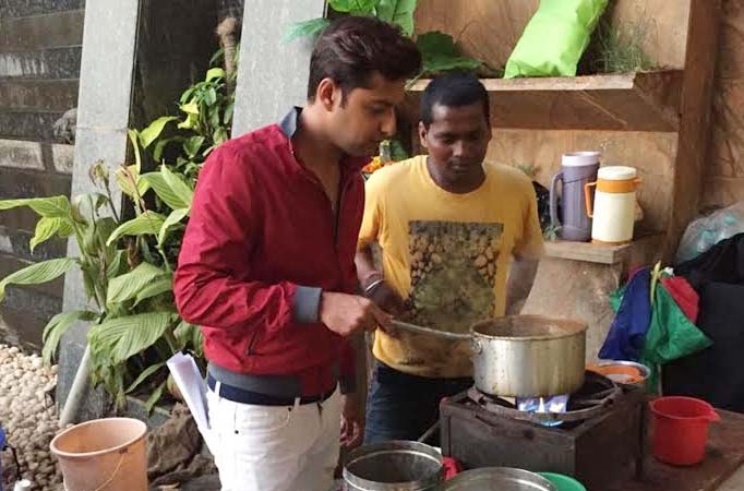 When Vatsal turned Chai-wala on Haasil sets!