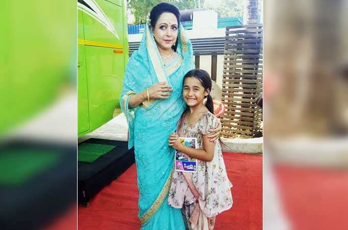 Aakriti meets her 'idol' Hema Malini