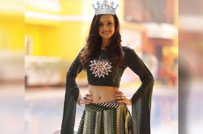 Sanaya Irani 