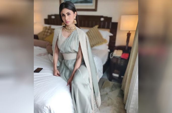 Mouni Roy 