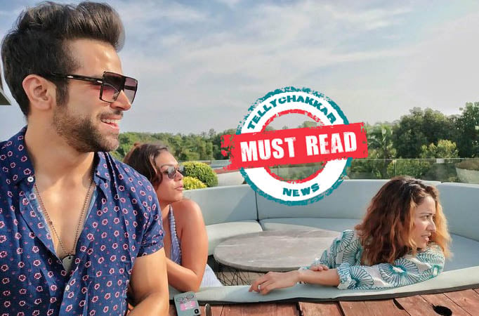 Fans crack up as Rithvik Dhanjani flaunts his cleavage