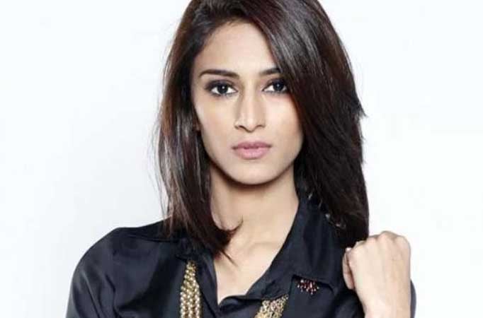 Erica Fernandes