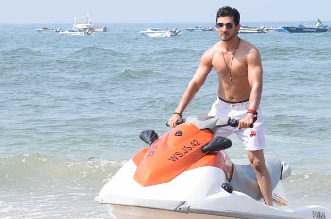 Arjun Bijlani 