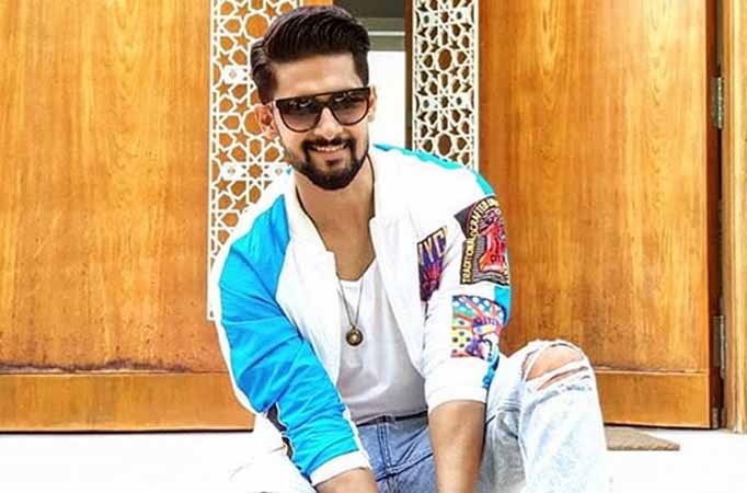 Ravi Dubey