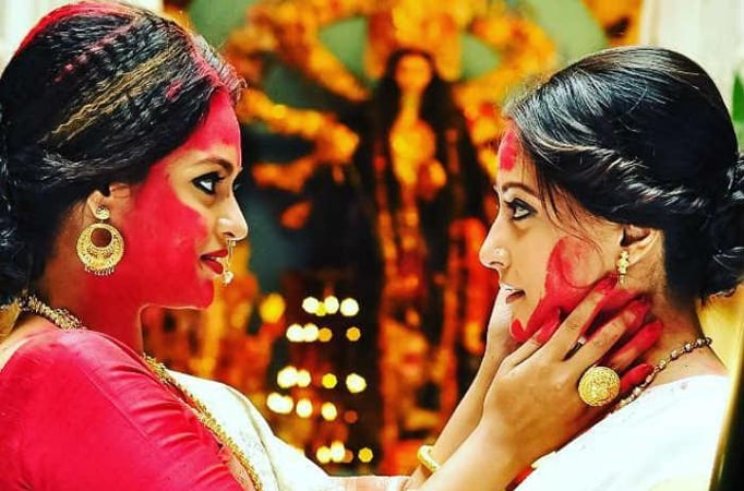 Raima Sen and Priyanka Sarkar