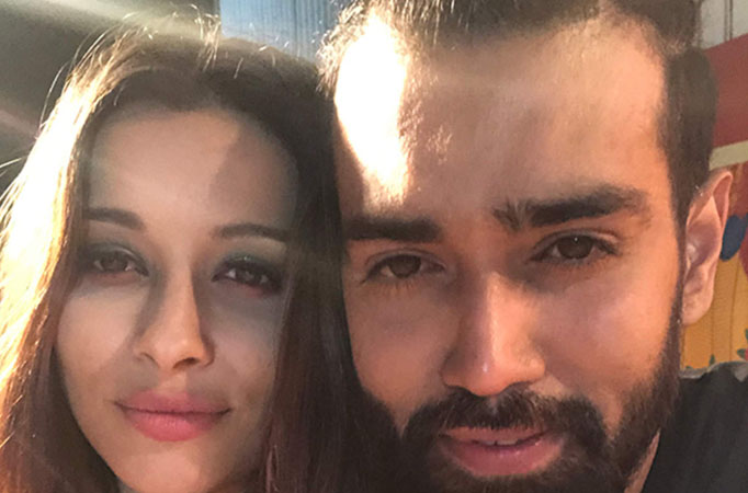 Divya Drishti actors Nyra Banerjee and Karan Khanna in love?       