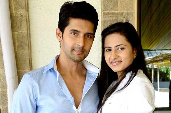 Ravi Dubey, Sargun Metha.