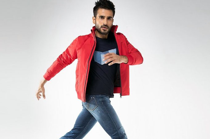 Karan Tacker