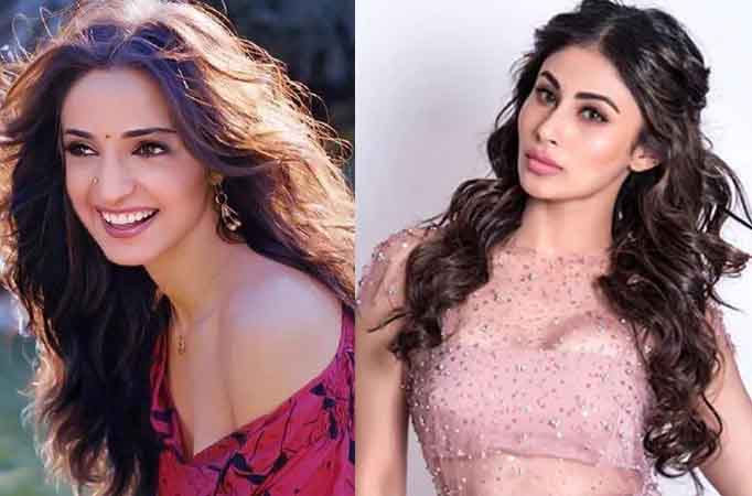 From Sanaya Irani to Mouni Roy, THESE BFFs prove that girls can be best friends!