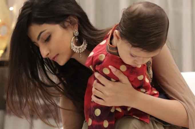 THIS video of Shweta Tiwari’s daughter Palak and her baby brother will melt your HEART 