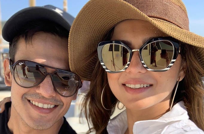 Drashti Dhami and Neeraj Khemka look ROMANTIC in THIS picture