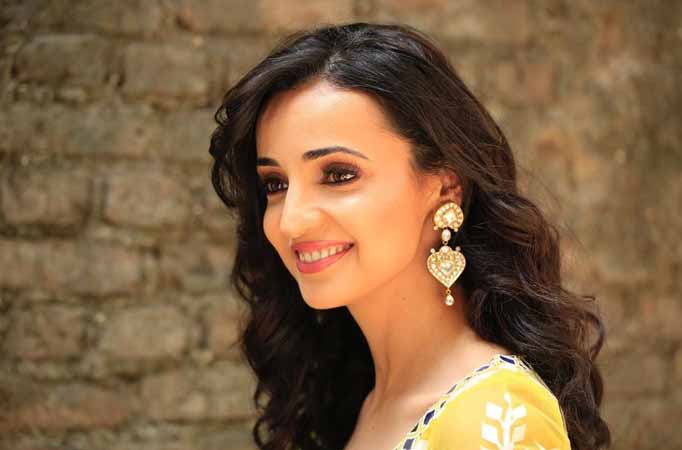 Sanaya Irani 