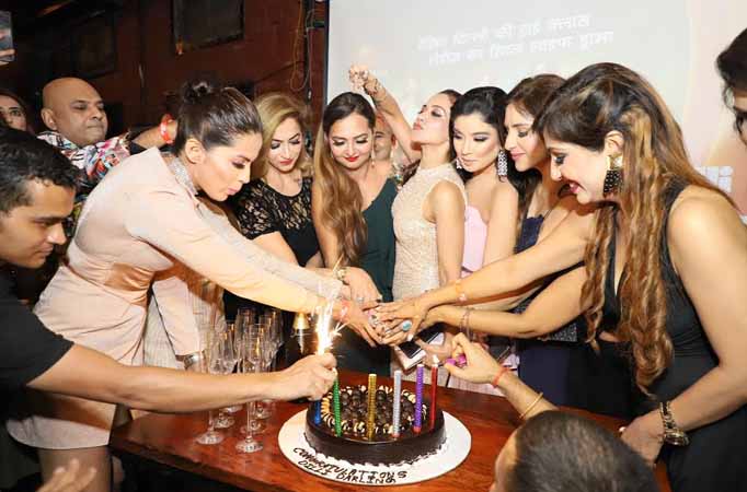 Dilli Darlings celebrate their debut on national television Dilli Darlings celebrate their debut on national television