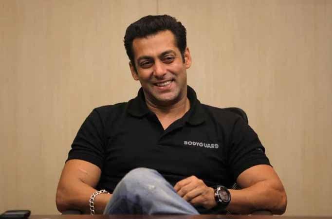 Salman Khan invites THIS Bigg Boss Marathi 2 contestant to Bigg Boss 13