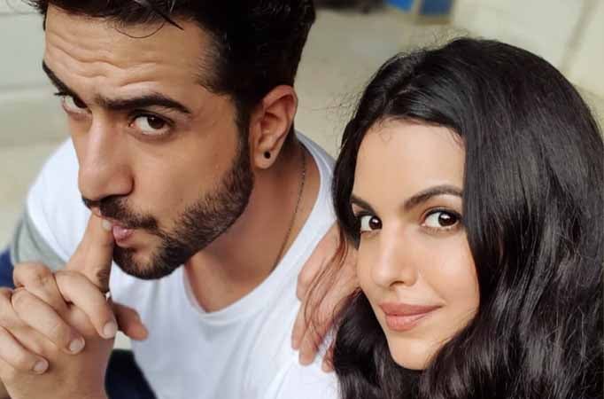 Nach Baliye 9: Aly Goni's ex-Natasa Stankovic gets caught stealing THIS on set