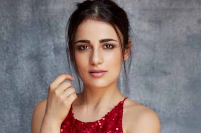 Radhika Madan is all praises for THESE two actors 