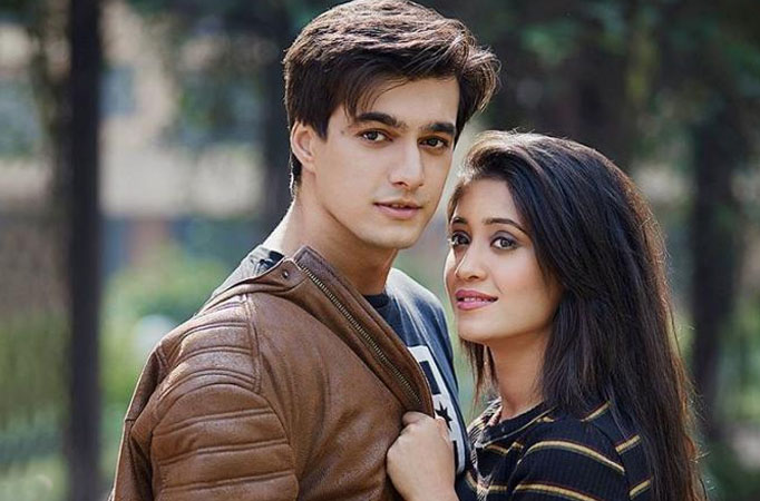 Mohsin Khan and Shivangi Joshi enjoy ‘FAMILY TIME’!