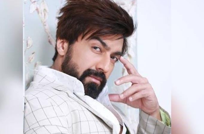 Beyhadh 2: Ashish Chowdhry shares his salt and pepper look