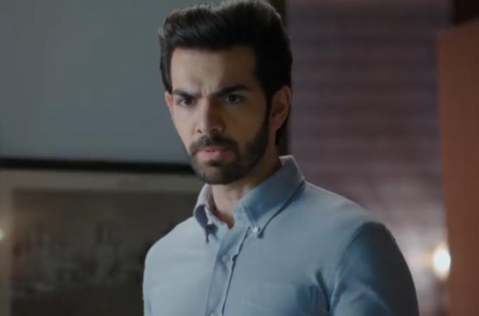 Rohit receives a ‘LOVE LETTER’  in Star Plus’ Kahaan Hum Kahaan Tum