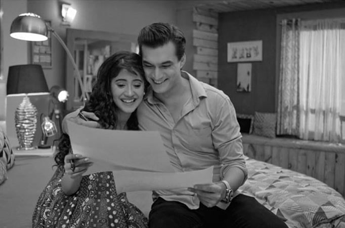 Kartik And Naira’s Extraordinary Style Is Giving Us Major Fashion Goals 