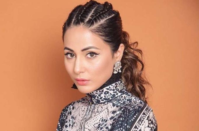 Hina Khan gives major fitness inspiration; check photos  