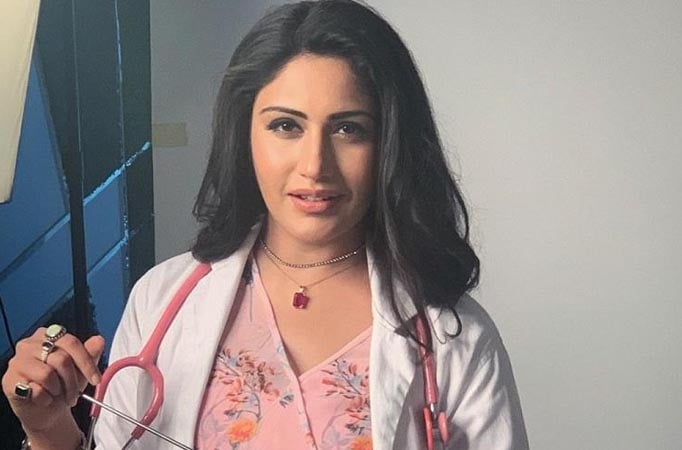 OMG! Dr.Ishani to be CAUGHT RED-HANDED in Sanjivani?