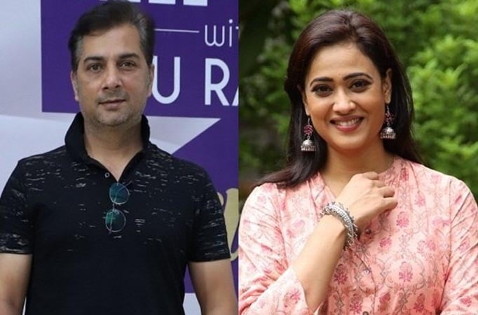 Varun Badola, Shweta Tiwari gorge on Delhi street food