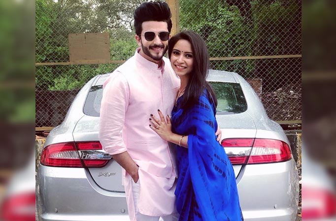 Dheeraj Dhoopar, Vinny Arora complete three years of MARITAL BLISS; share ROMANTIC pictures 